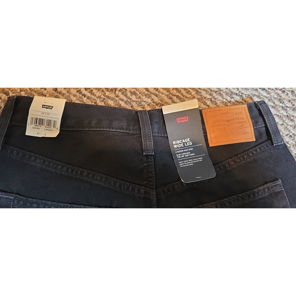 Levi’s Ribcage Wide Leg Jeans Women’s 28 Black Super High Rise Premium Denim NWT - Picture 11 of 13